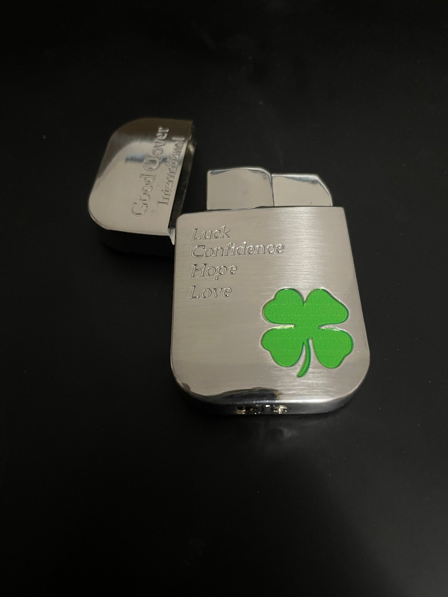 4 Leaf Clover Lucky Lighter